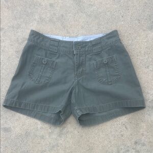 The North Face Women's Green A5 Series Hiking Outdoors Short Size 4